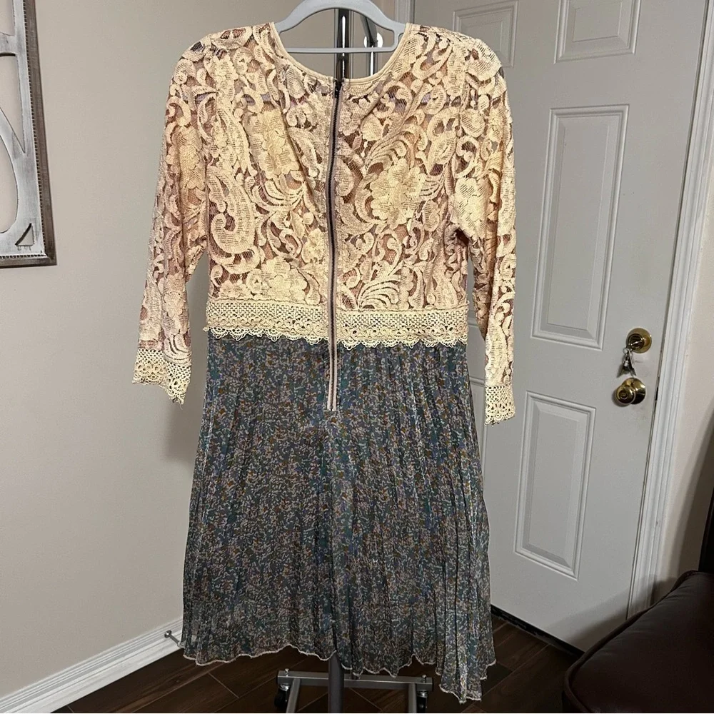 Flying Tomato Women’s Lace Dress 3/4‎ Sleeve Large Tan Cream Teal